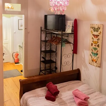 Maritimo Ii Homestay