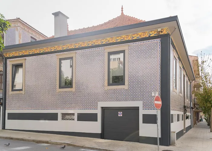 Maritimo Ii Эшпинью