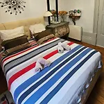 Maritimo Ii Homestay