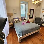 Maritimo Ii Homestay