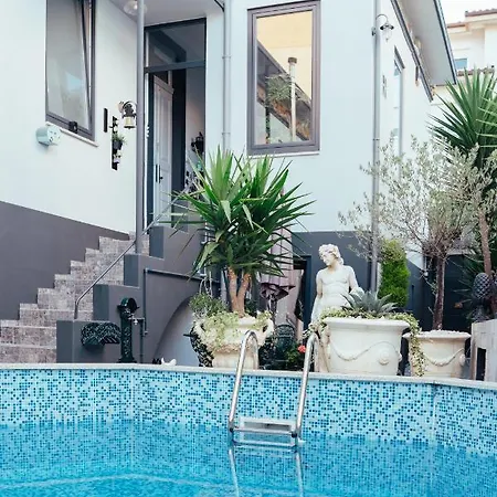 Quarto em Acomodações Particulares Maritimo Ii